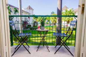 Heart of Ocho Rios-Beachfront Studio-king Bed-Free Beach Access-Pool-Free Wifi 100Mbps